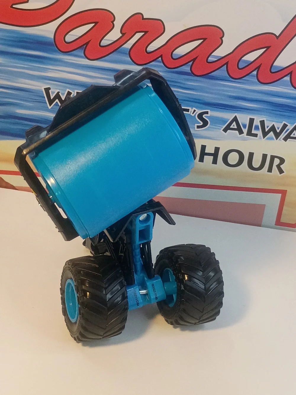 Monster Jam Dirt Squad Rolland Truck W/ Moving Parts Black 1/64 Scale